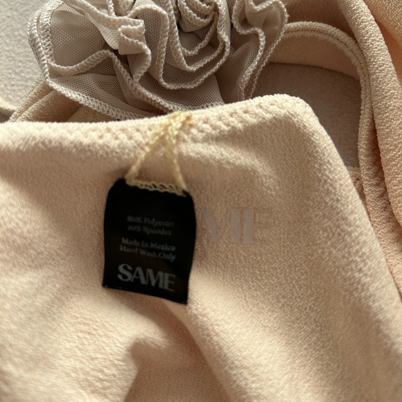 SAME Los Angeles,  one piece rose cut out swimsuit - Picture 4 of 5